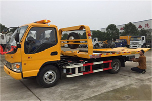 辉县哪里有拖车服务