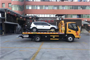 辉县附近汽车拖车电话