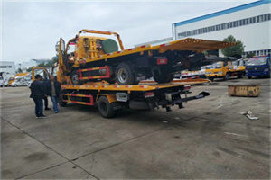 辉县同城汽车补胎